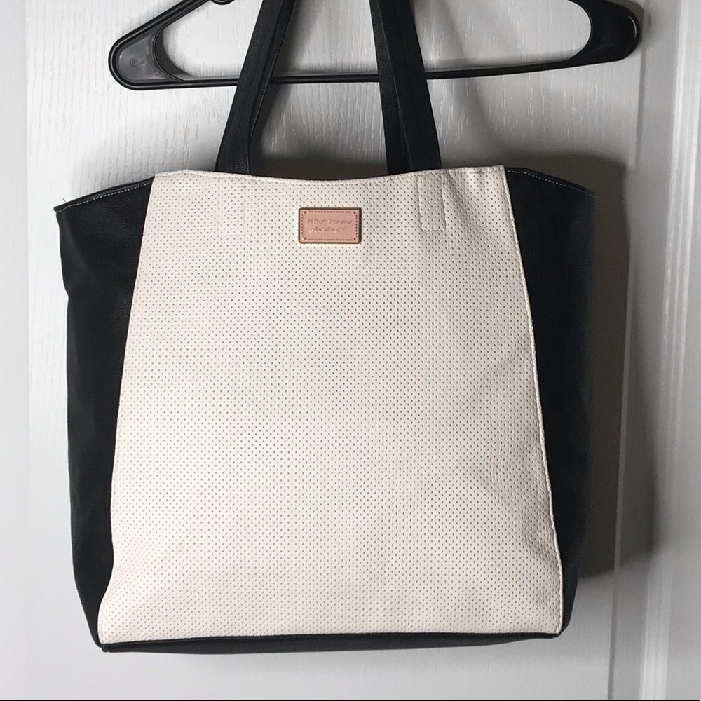 EUC Betsey Johnson large black & white tote / purse